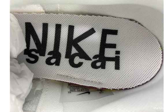 Sail Gum Sacai Nike Vaporwaffle DD1875-100 0320
